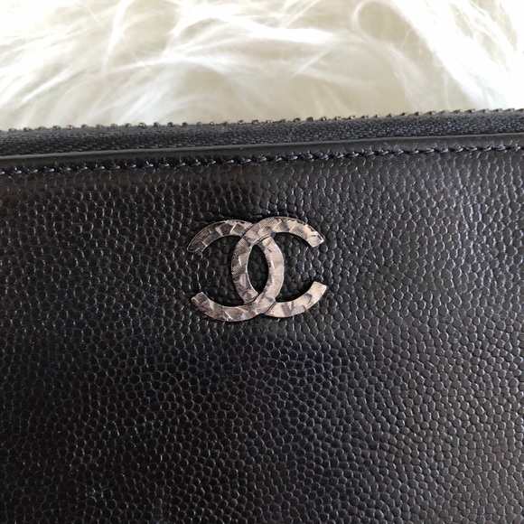 Chanel Long Zippy Wallet - Picture 4 of 5